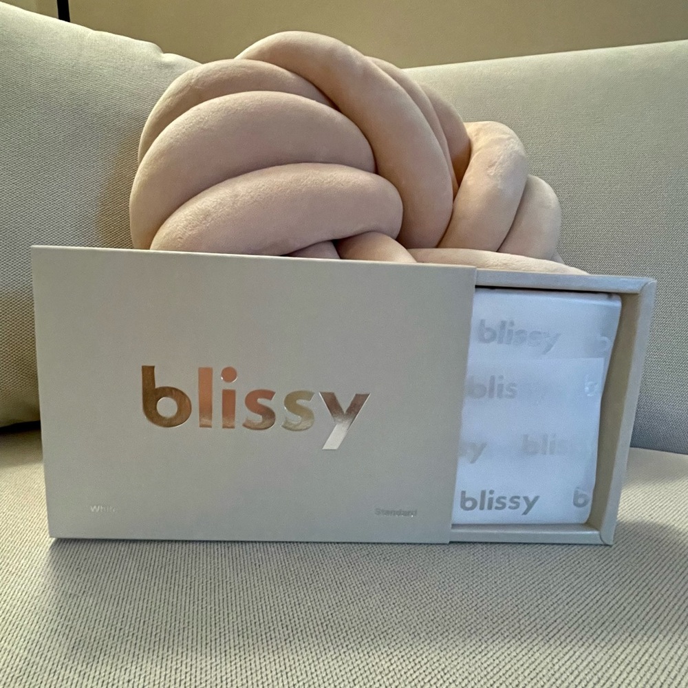 One Blissey white standard size pillowcase. New inbox. Never used.